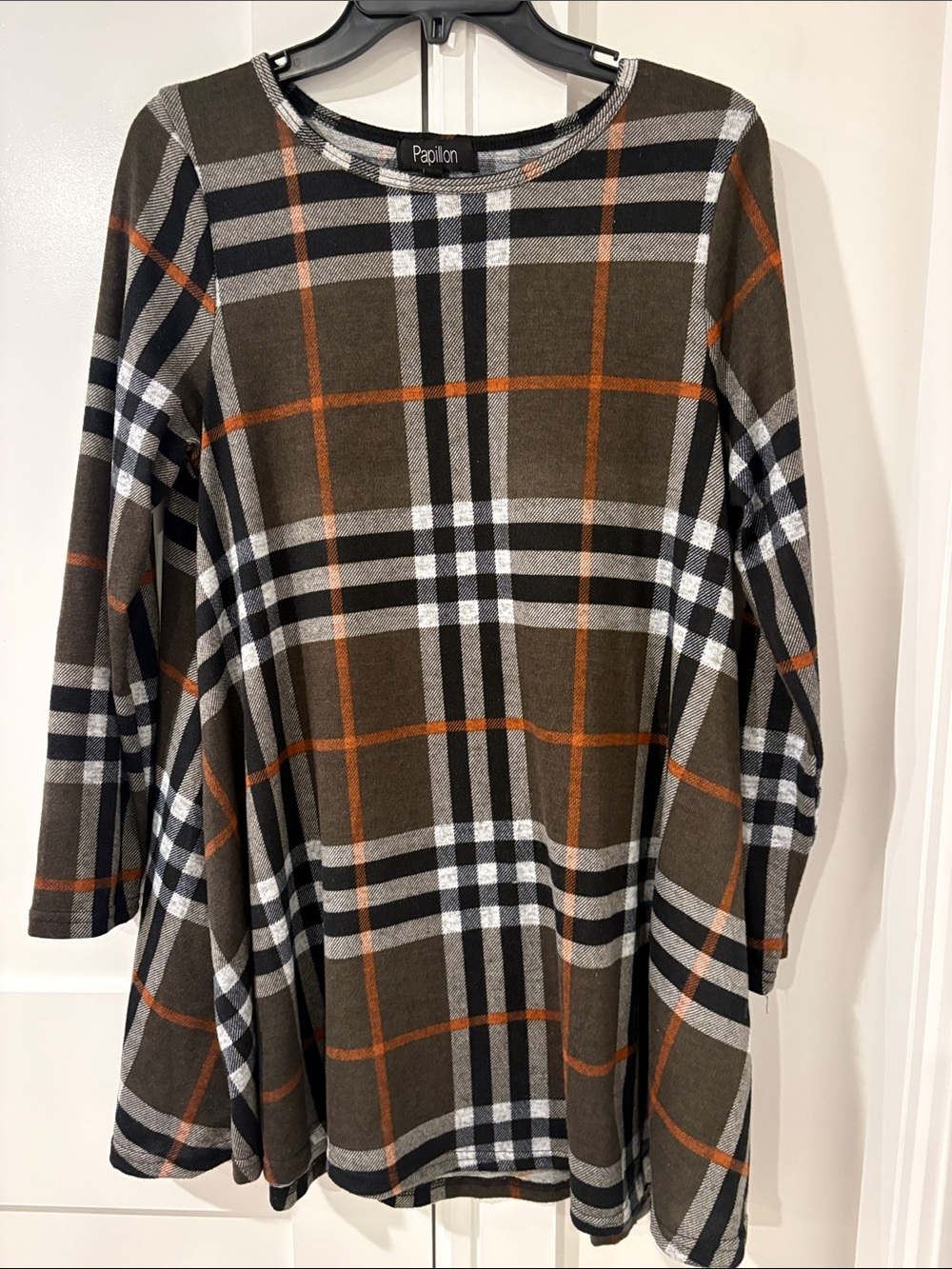 Papillon Woman’s Olive, Black & Orange Plaid Crewneck Flannel Sweater XL